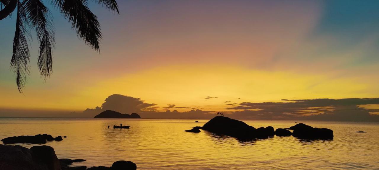 Ocean Vibes Hotel Thong Sala Bagian luar foto