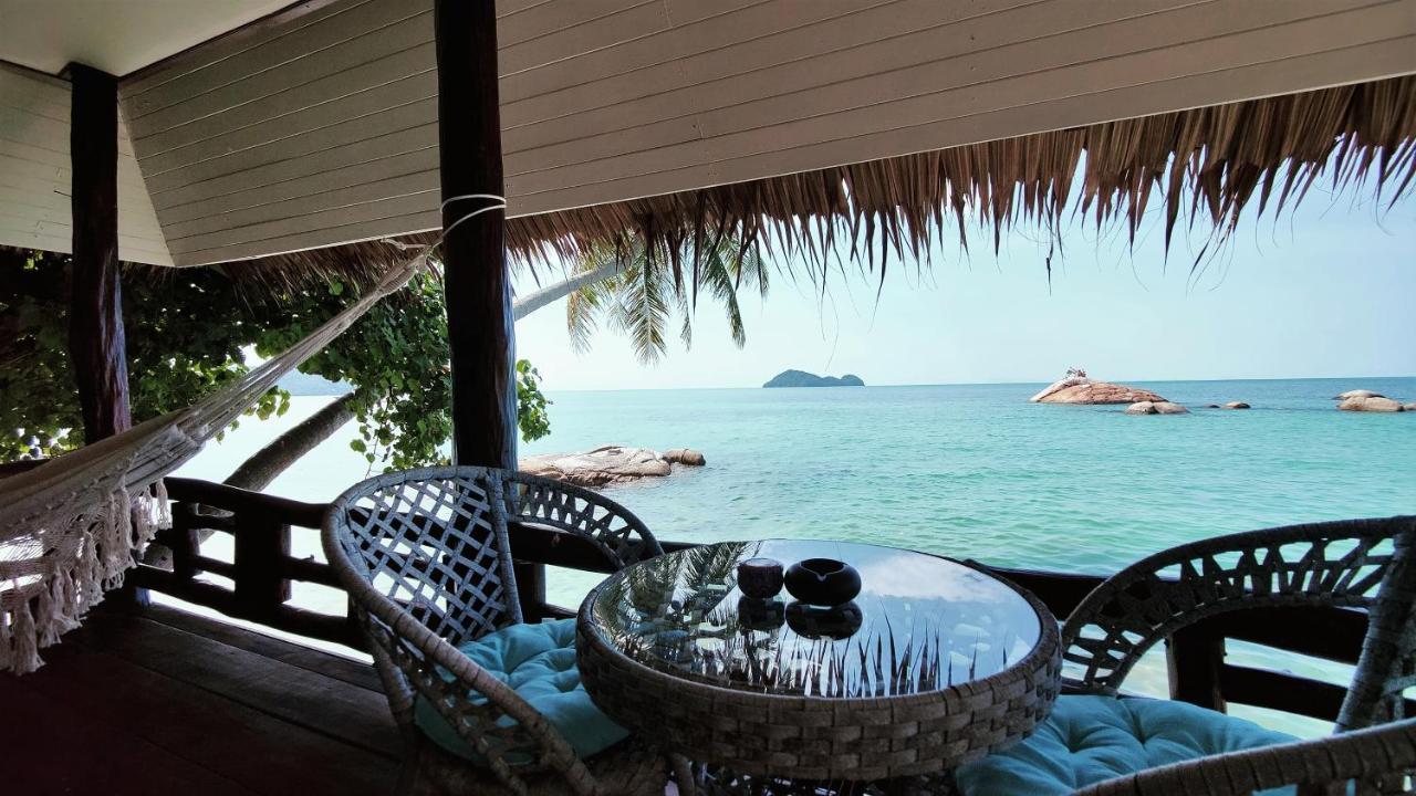 Ocean Vibes Hotel Thong Sala Bagian luar foto