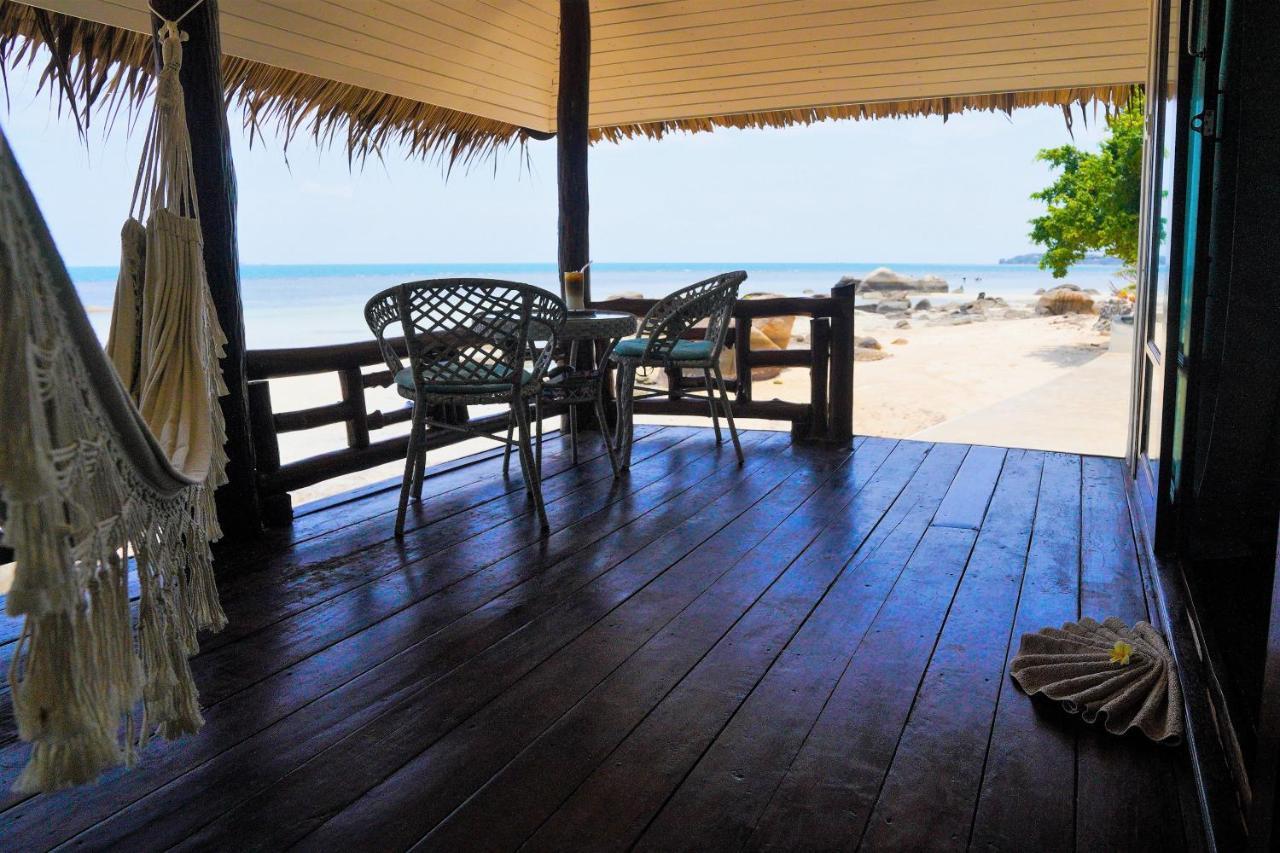 Ocean Vibes Hotel Thong Sala Bagian luar foto