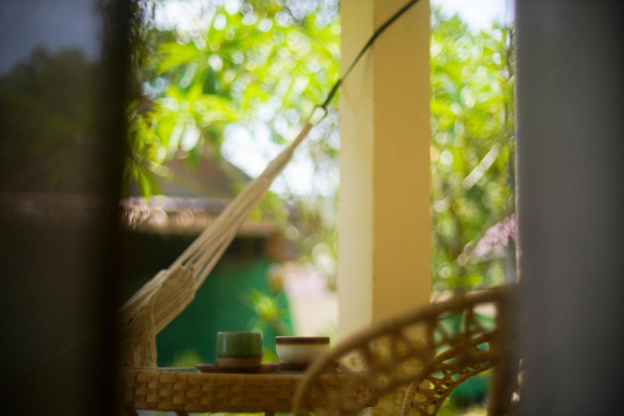 Ocean Vibes Hotel Thong Sala Bagian luar foto