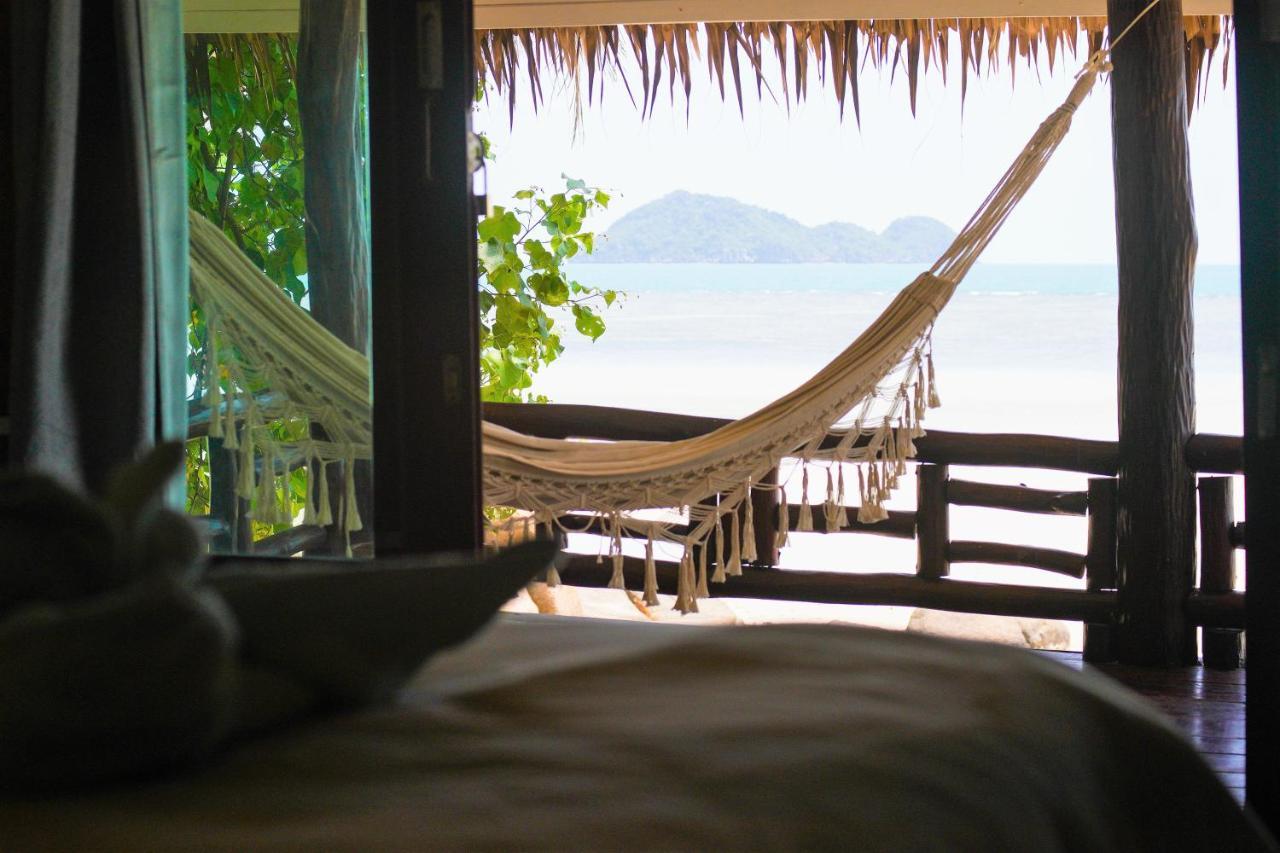 Ocean Vibes Hotel Thong Sala Bagian luar foto