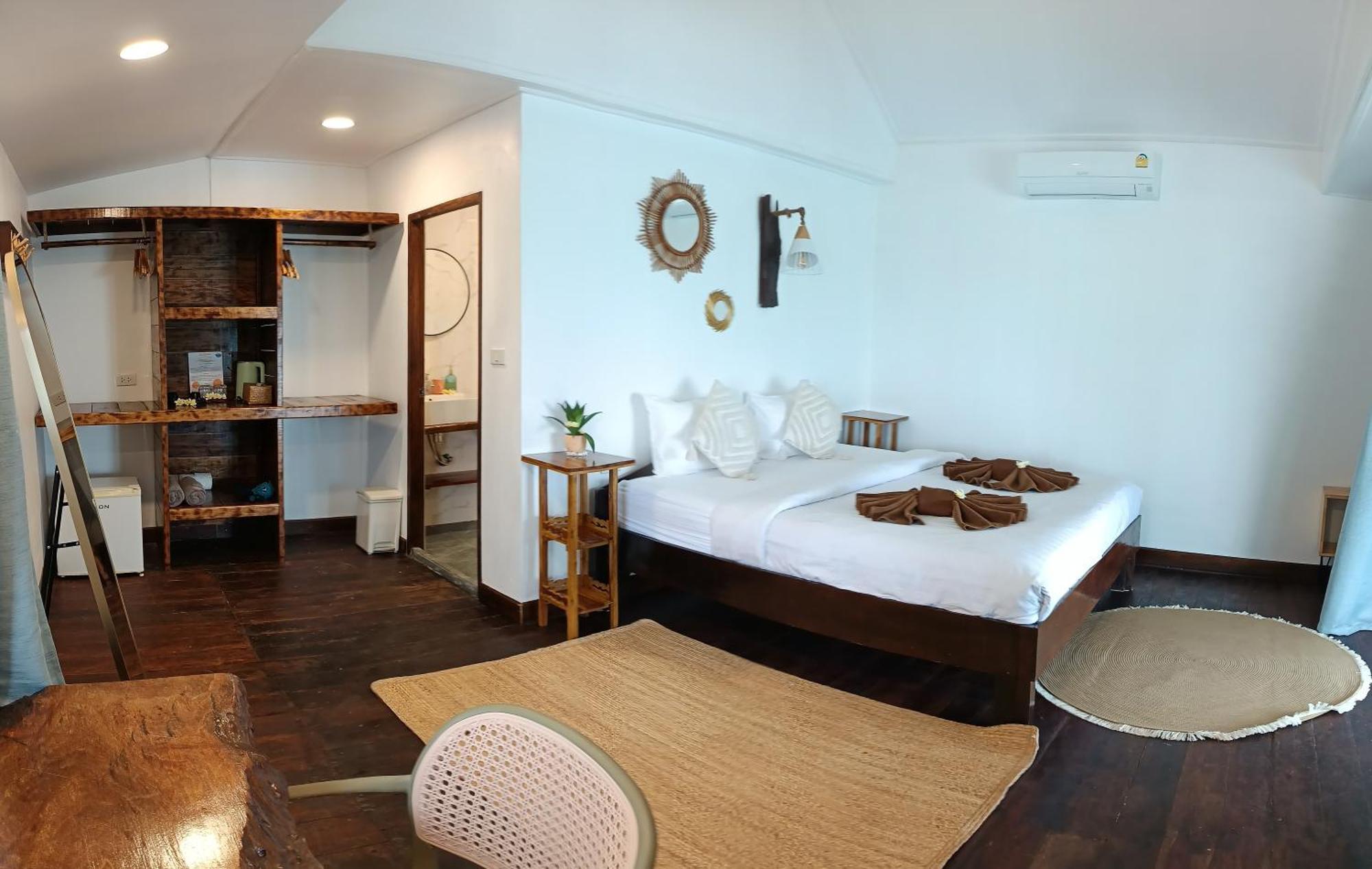 Ocean Vibes Hotel Thong Sala Bagian luar foto